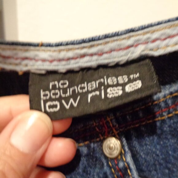 No Boundaries Low Rise Vintage Jean Denim Shorts Size 9 Juniors Cotton - Picture 10 of 10